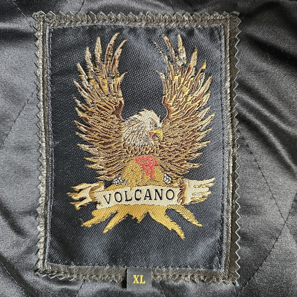 Stylish Black Leather Bomber Jacket with Yellow Details - Picture 6 of 10